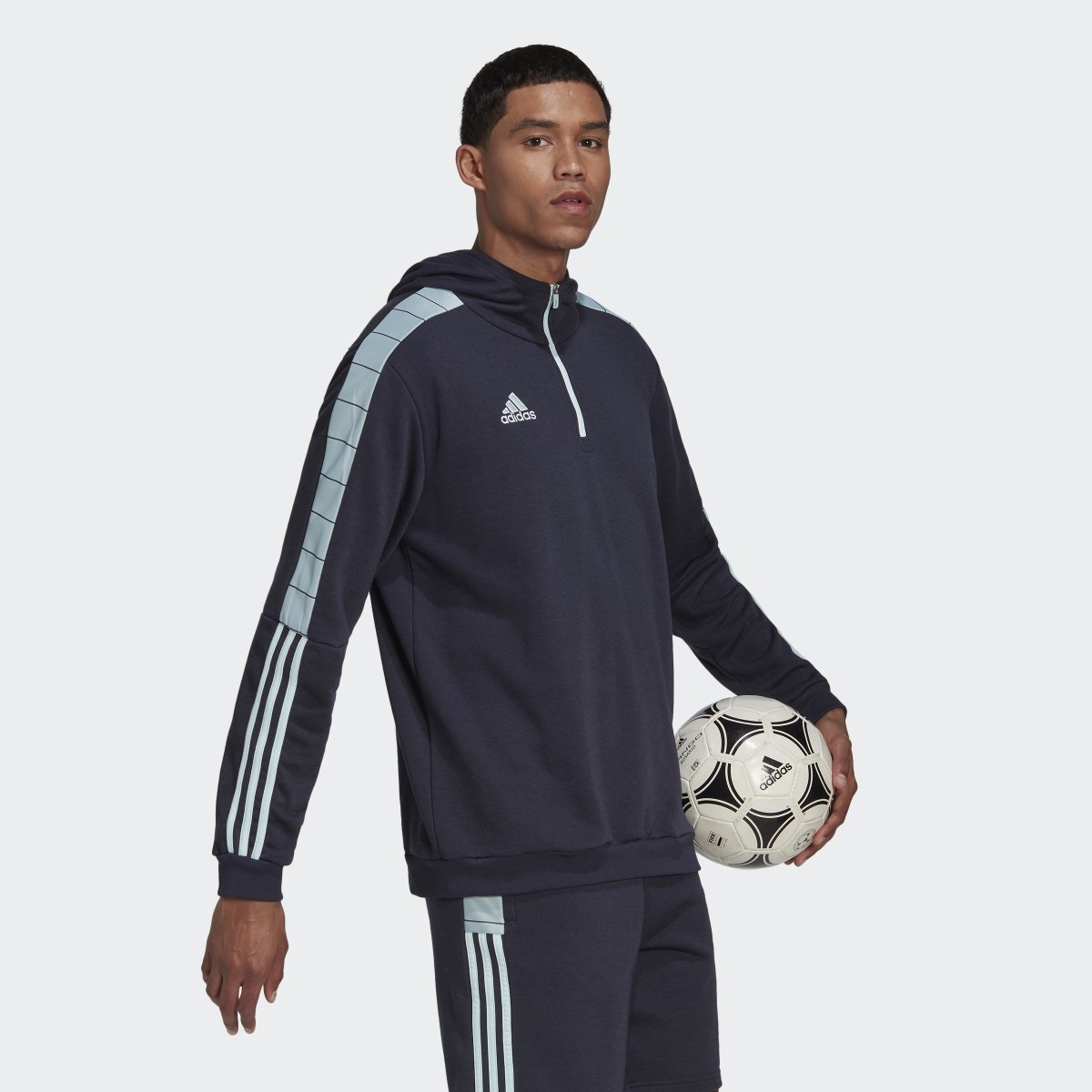 Adidas Sweat-shirt à capuche Tiro. 4