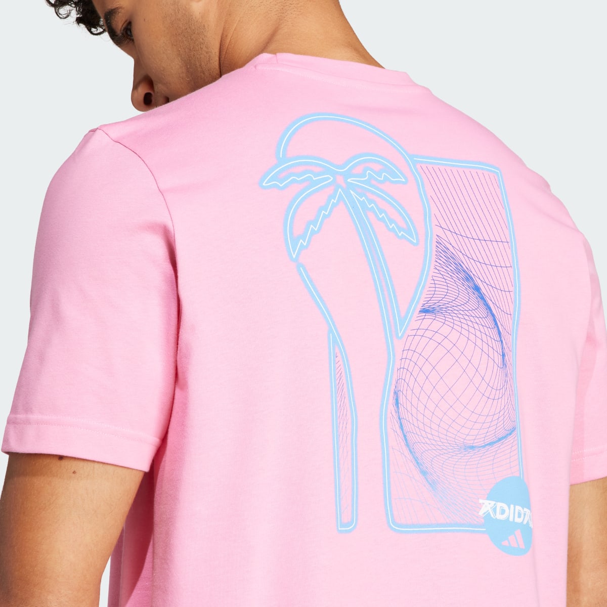 Adidas Playera de Tenis Play AEROREADY Estampada. 7