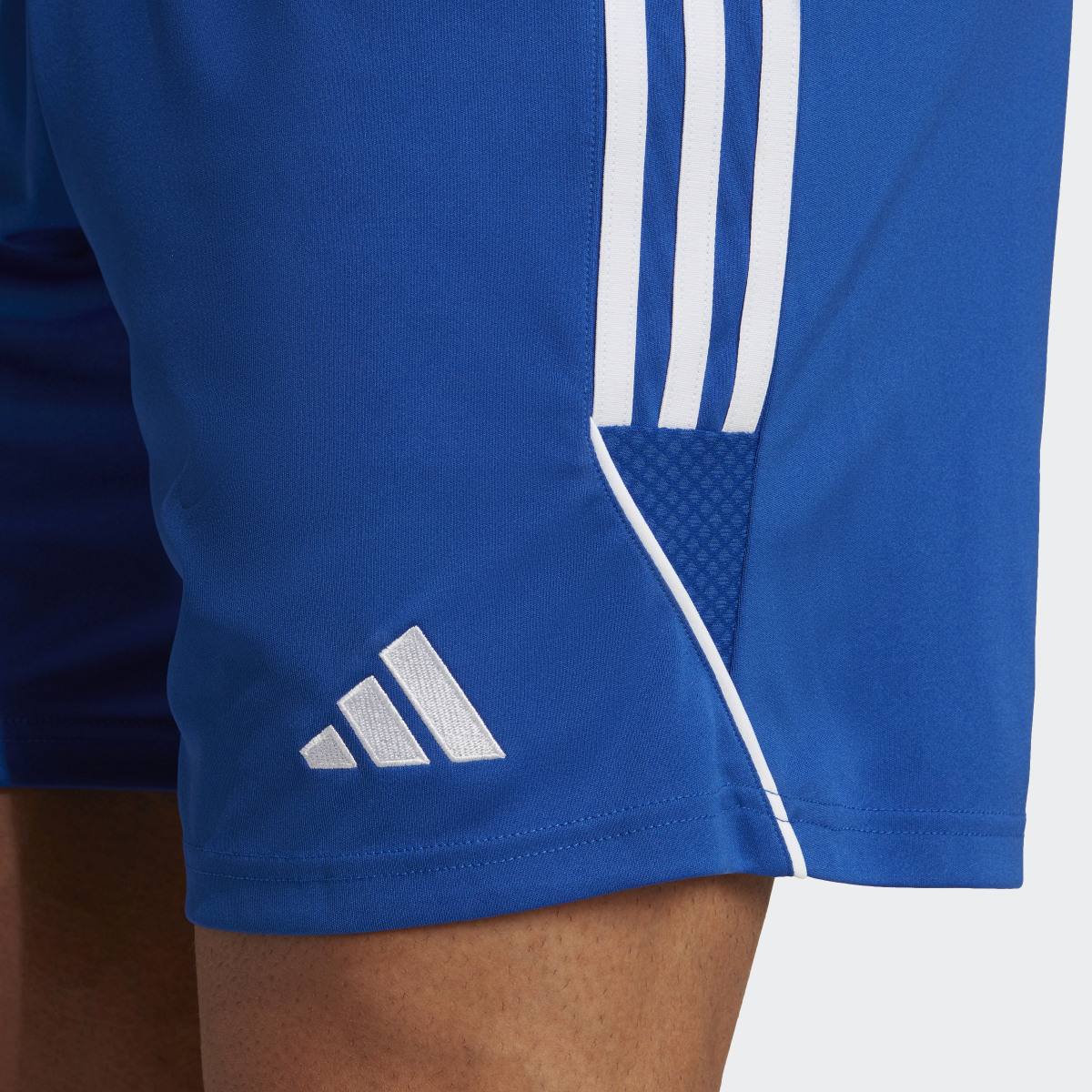 Adidas Pantalón corto Tiro 23 League. 5