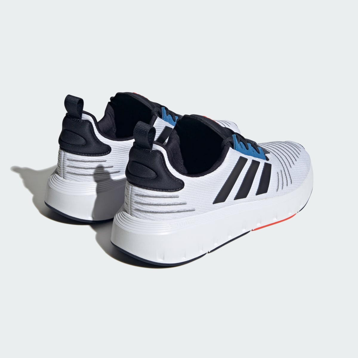 Adidas Scarpe Swift Run. 6