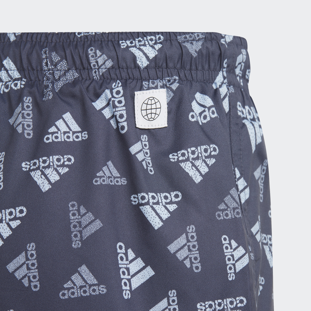 Adidas Logo Print CLX Şort Mayo. 4