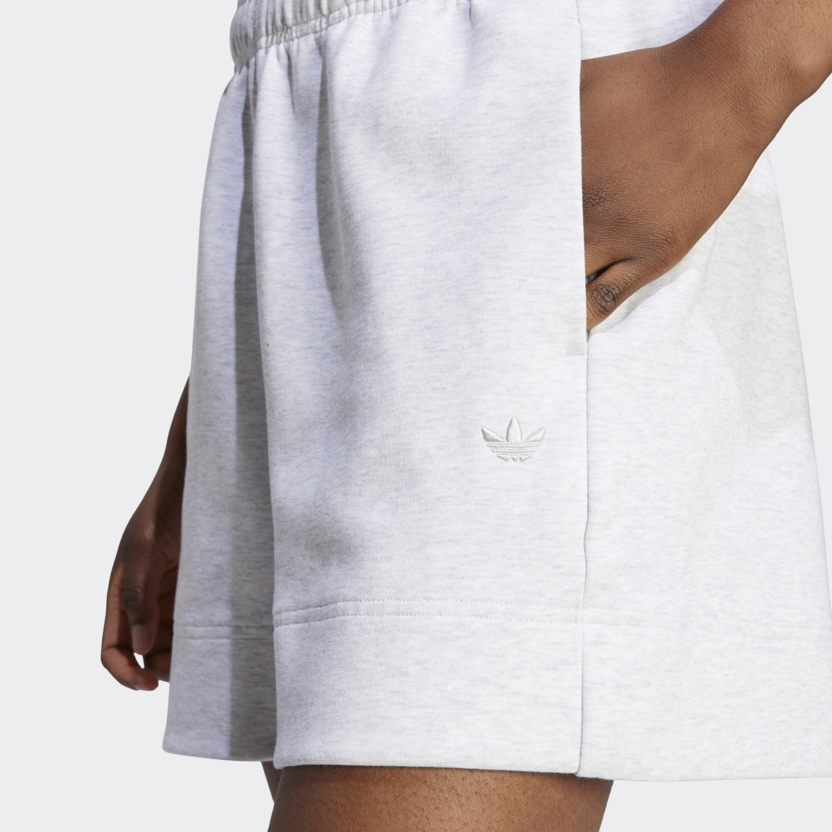 Adidas Shorts Premium Essentials Loose. 6