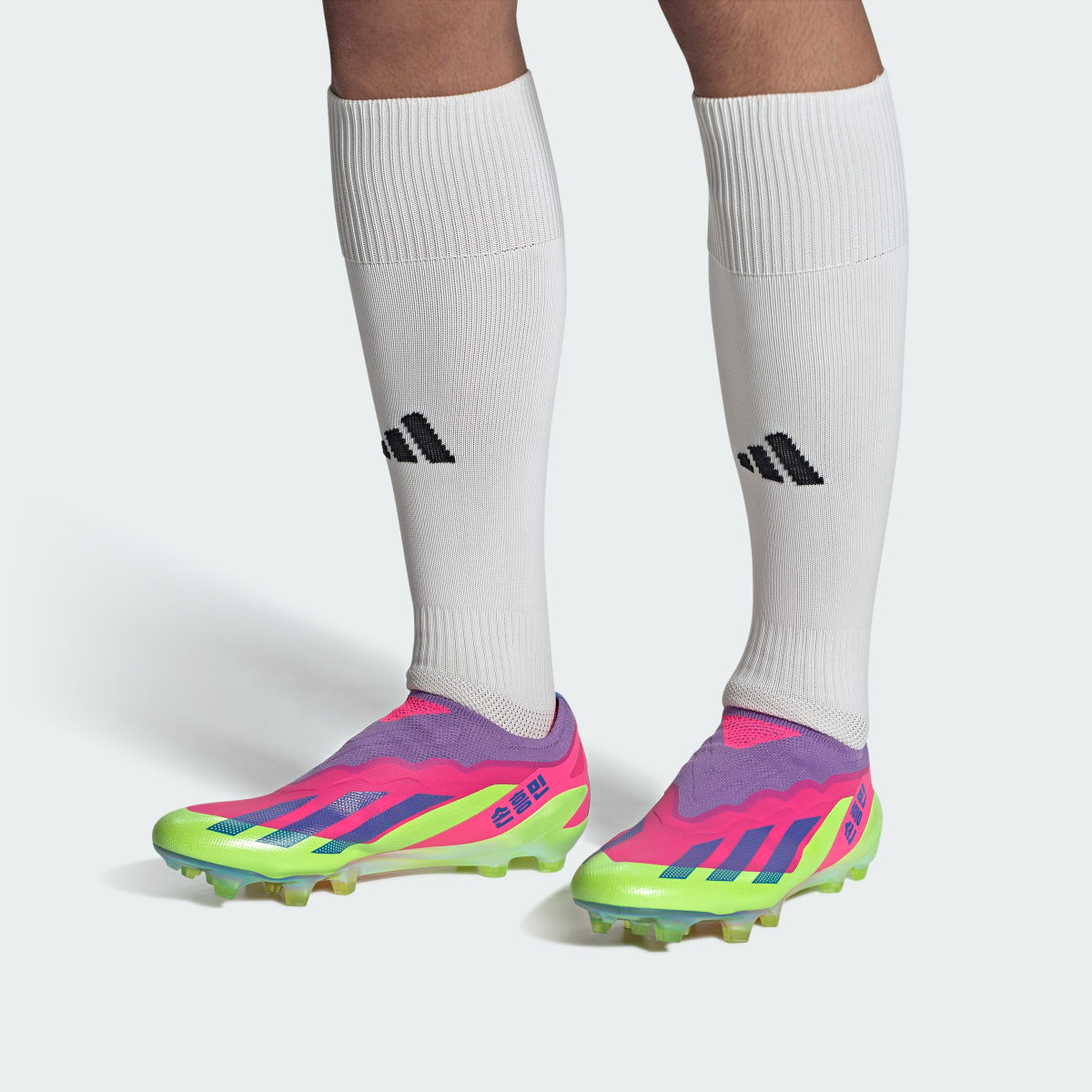 Adidas Bota de fútbol X Crazyfast Son.1 Laceless césped natural seco. 6