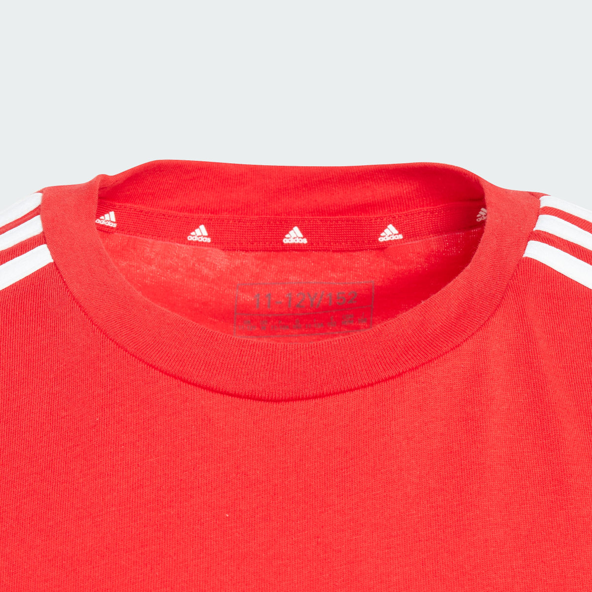 Adidas Playera Tiberio 3 Franjas Colorblock de Algodón para Niños. 6