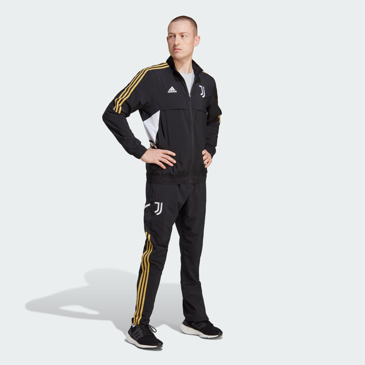 Adidas Juventus Condivo 22 Presentation Jacket. 4