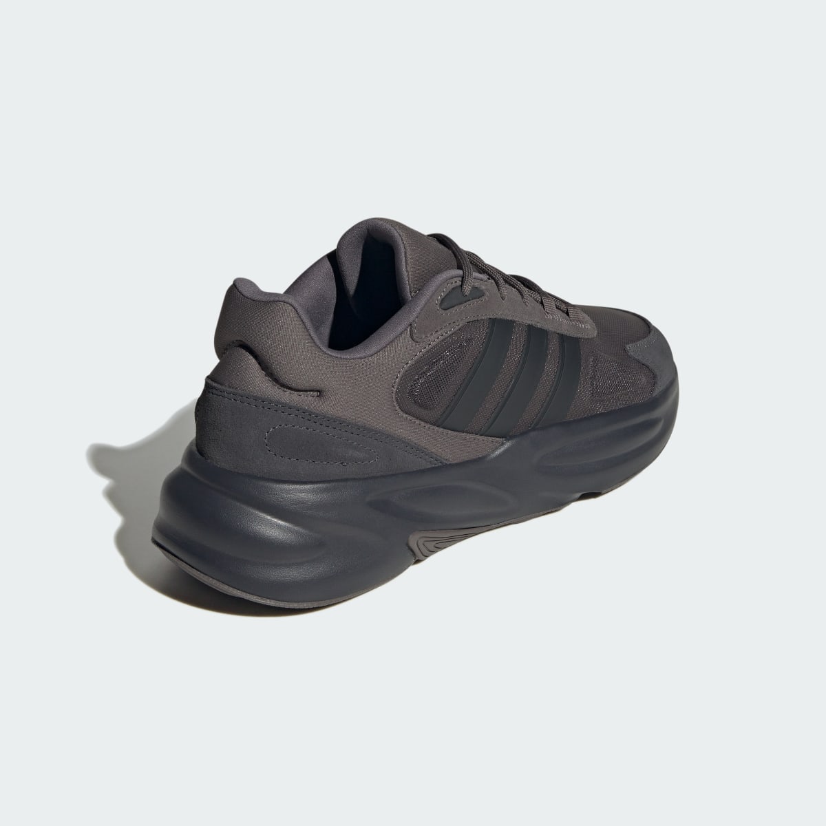 Adidas Ozelle Cloudfoam Schuh. 6