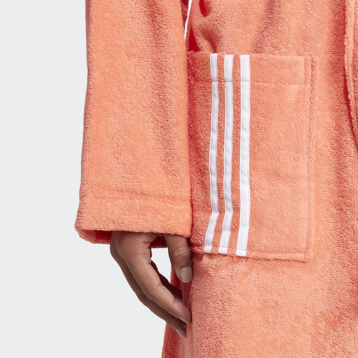 Adidas Dressing Gown. 7