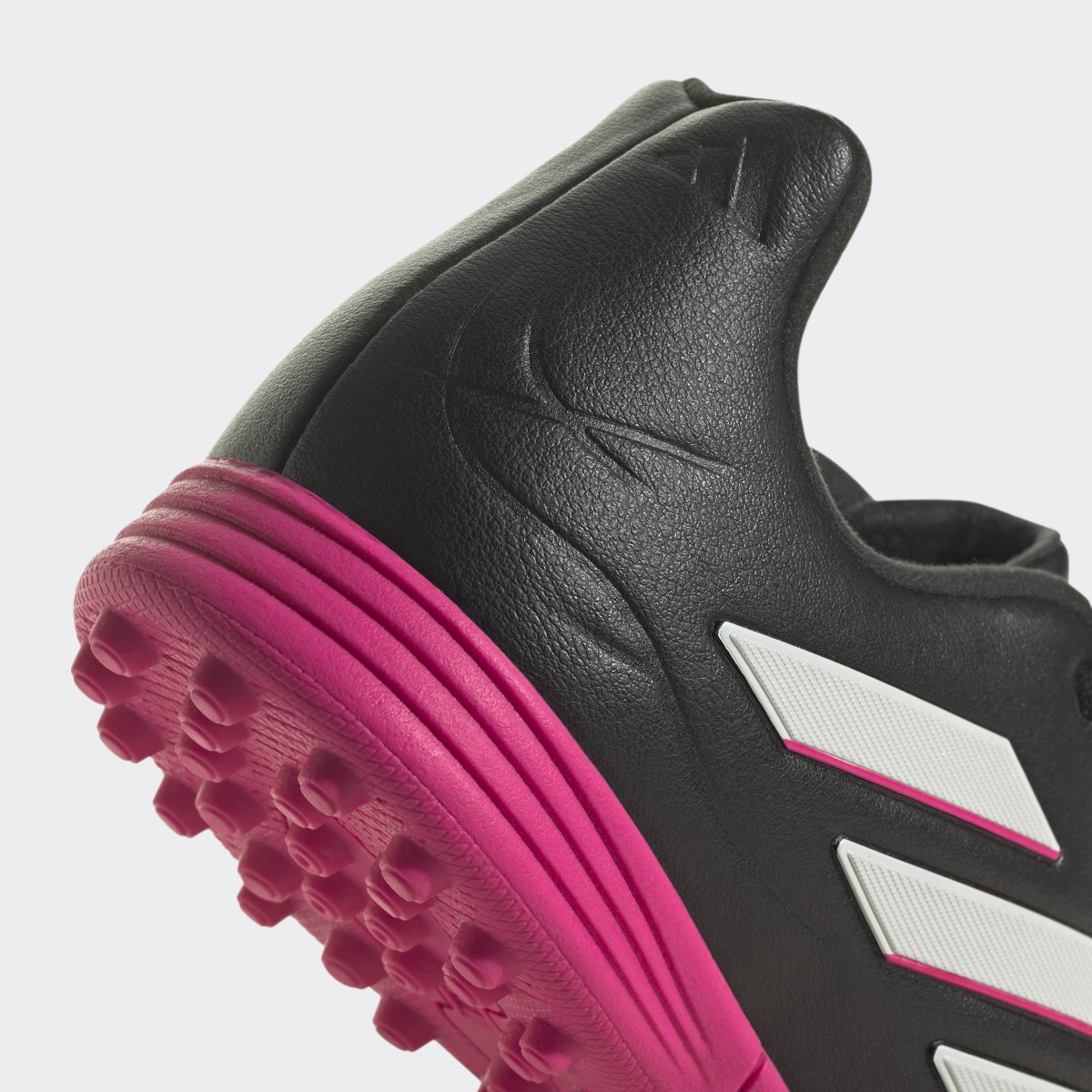 Adidas Botas de Futebol Copa Pure.3 – Piso sintético. 10