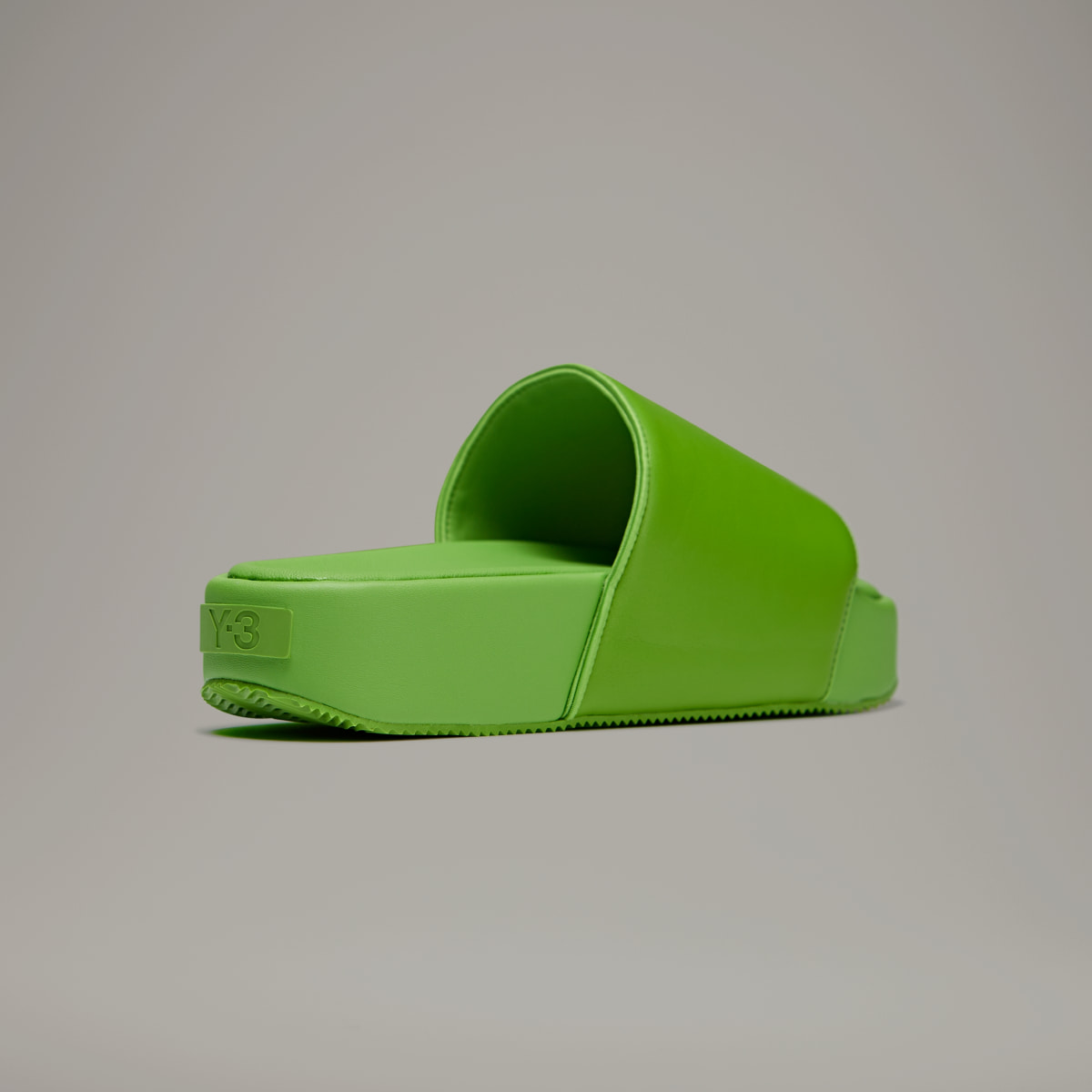 Adidas Y-3 SLIDE. 7