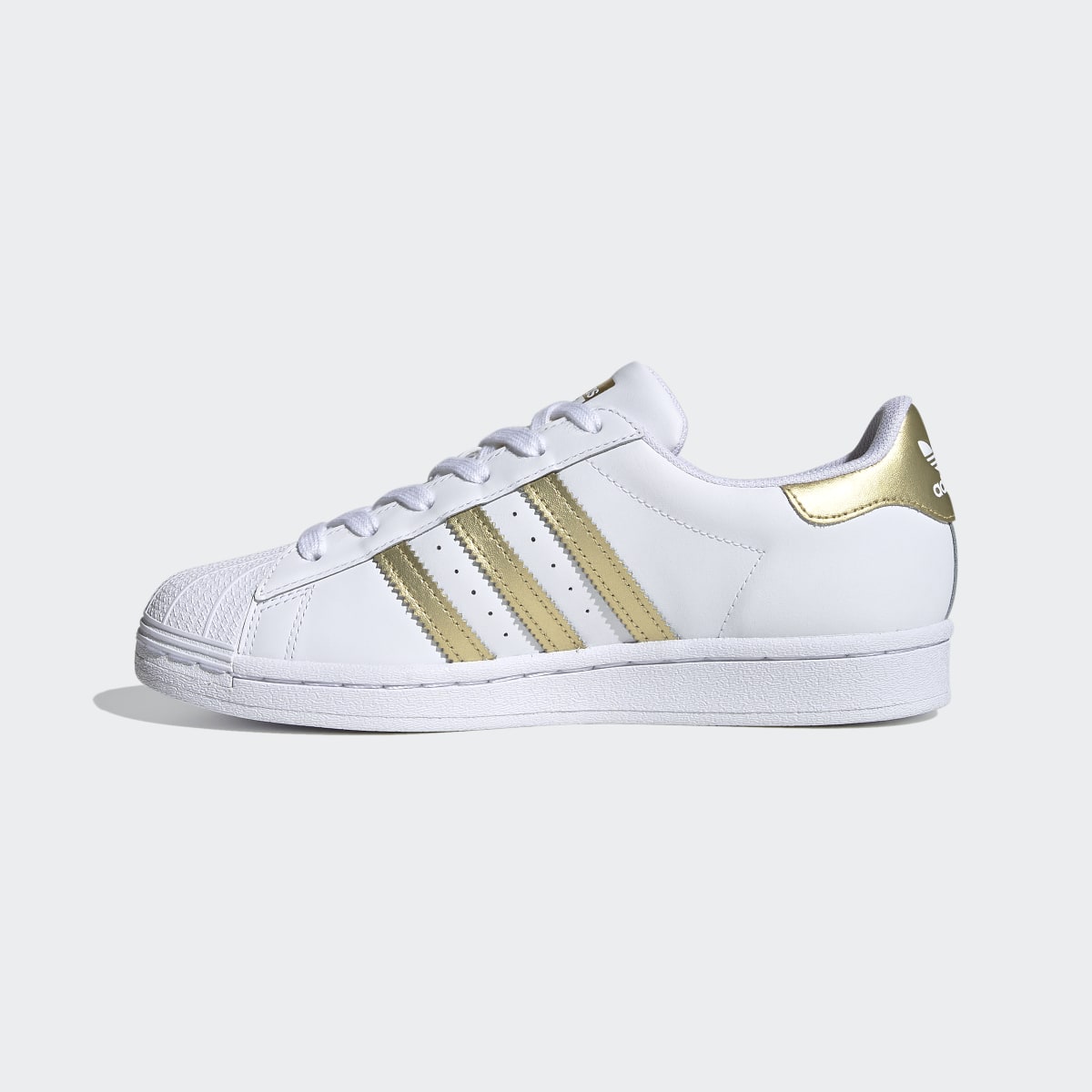 Adidas Chaussure Superstar. 8