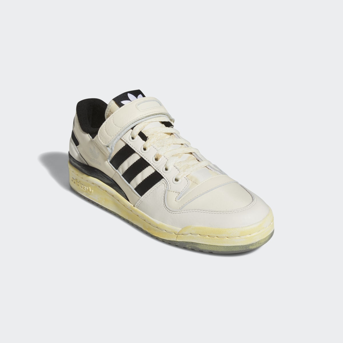 Adidas Forum 84 Low AEC Shoes. 5