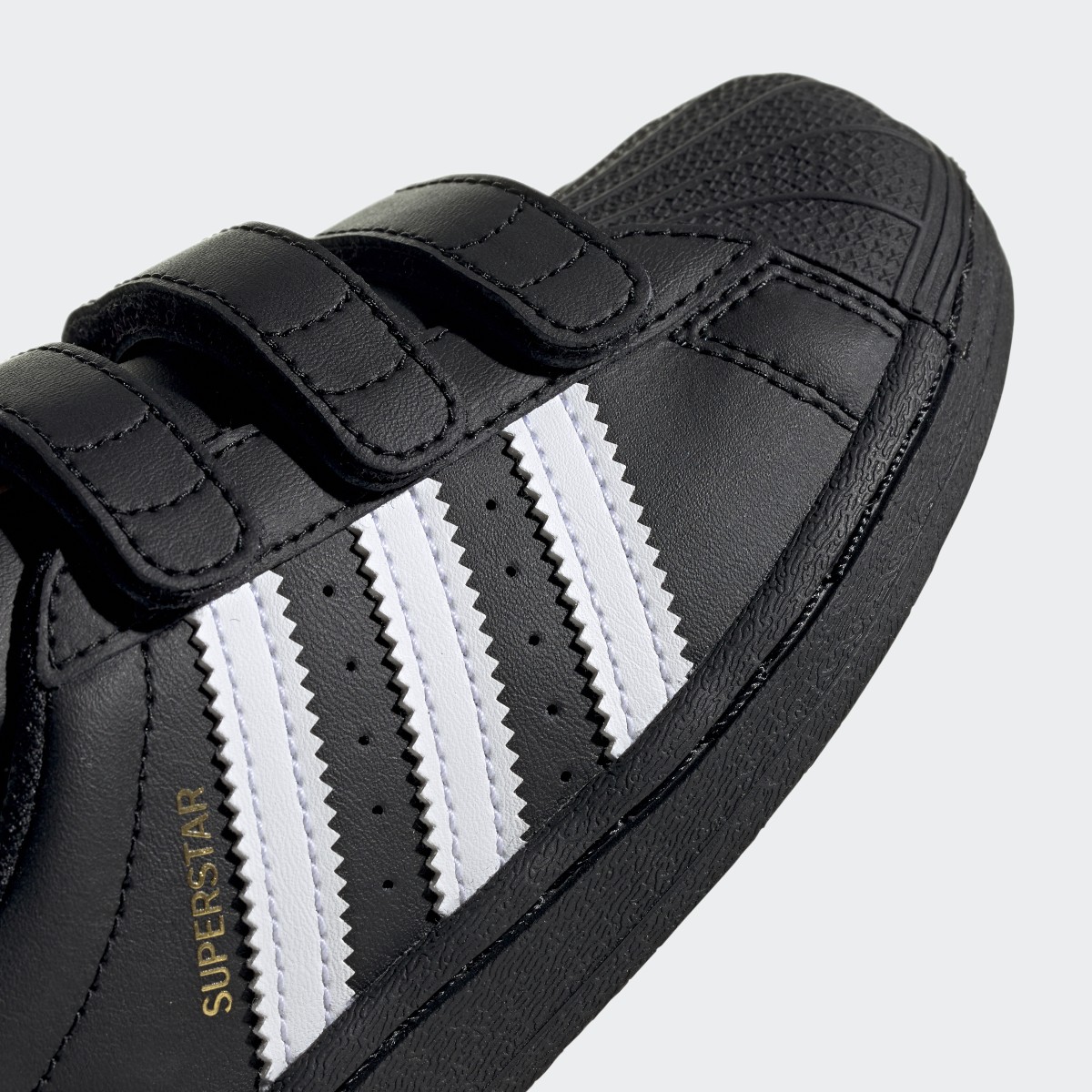 Adidas Chaussure Superstar. 11