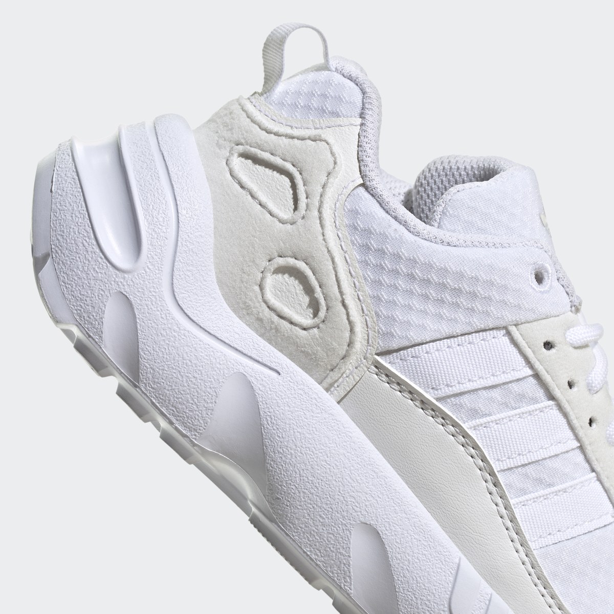 Adidas Zapatilla ZX 22. 10
