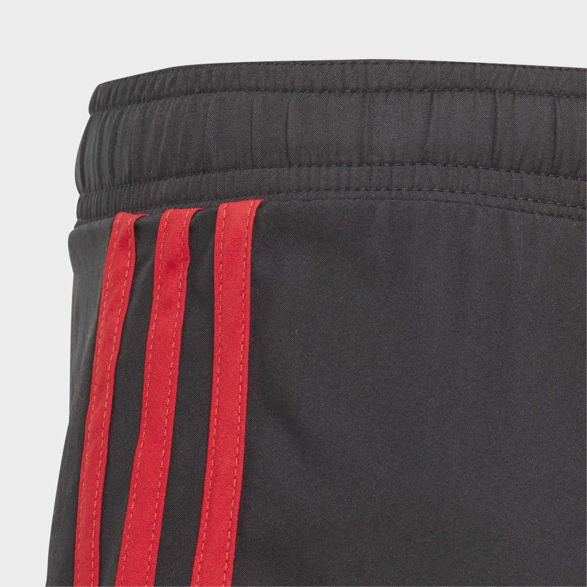 Adidas Marvel Spider-Man Badeshorts. 5