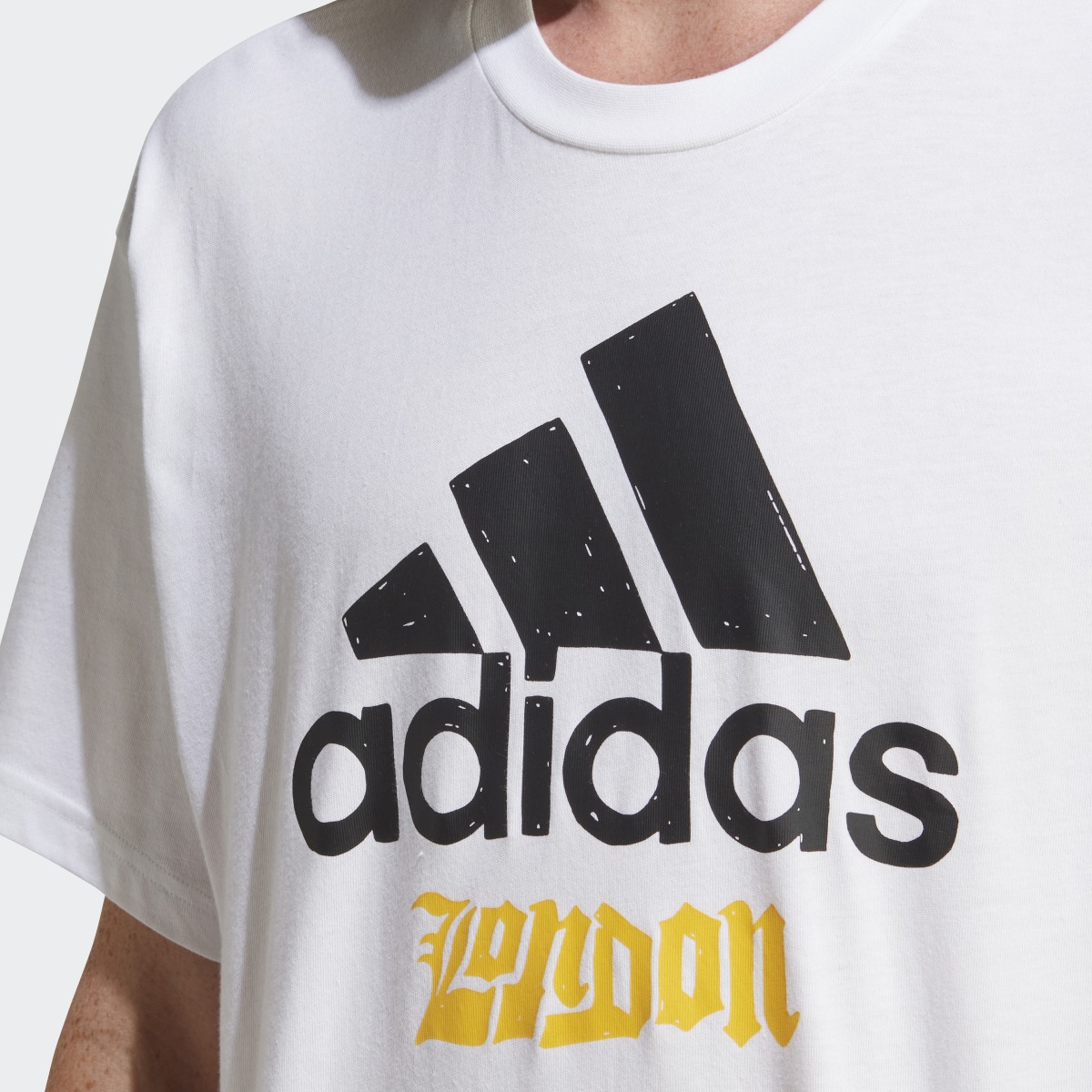 Adidas Camiseta Graphic. 5