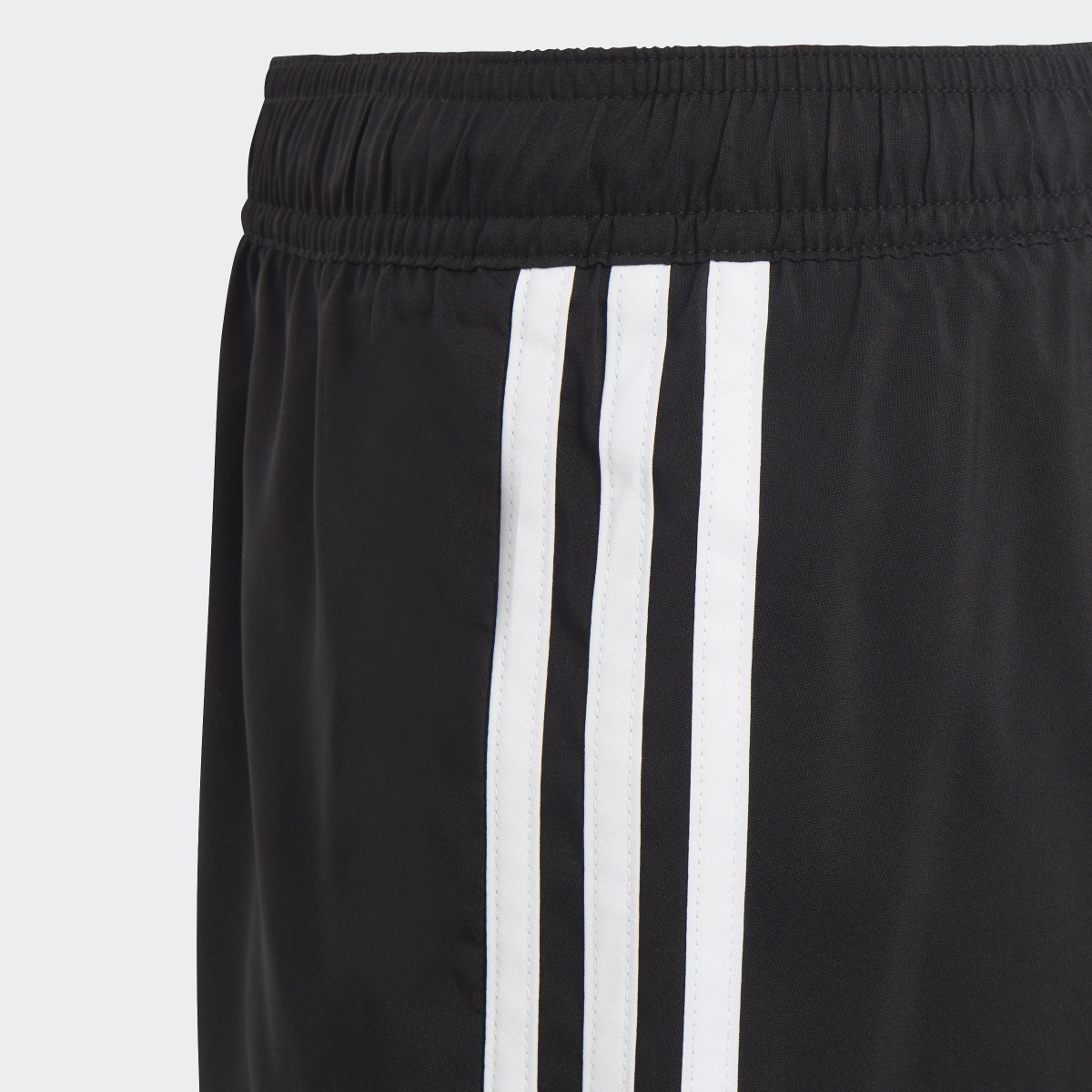 Adidas 3-Streifen Badeshorts. 5