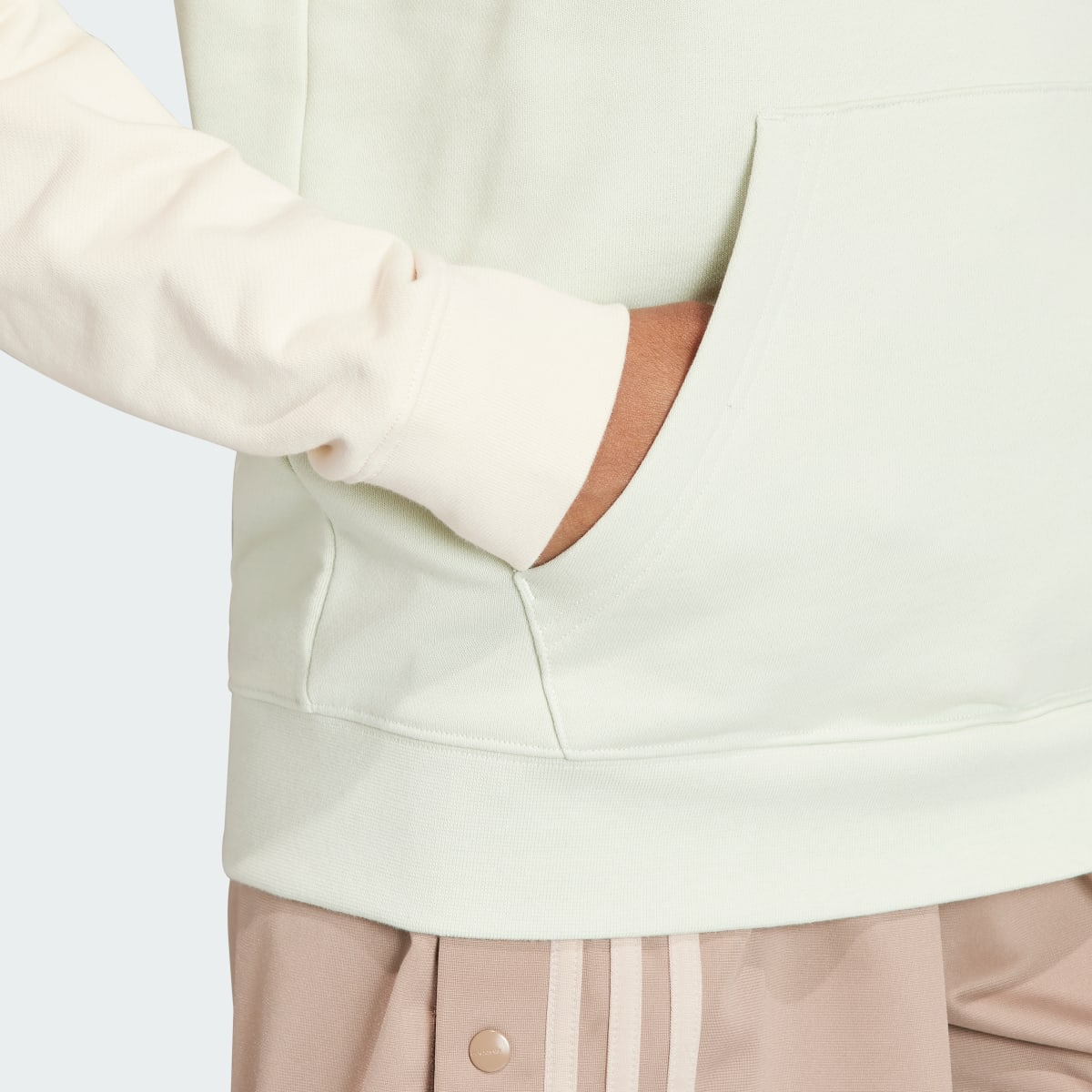 Adidas Hoodie Neutral Court. 6