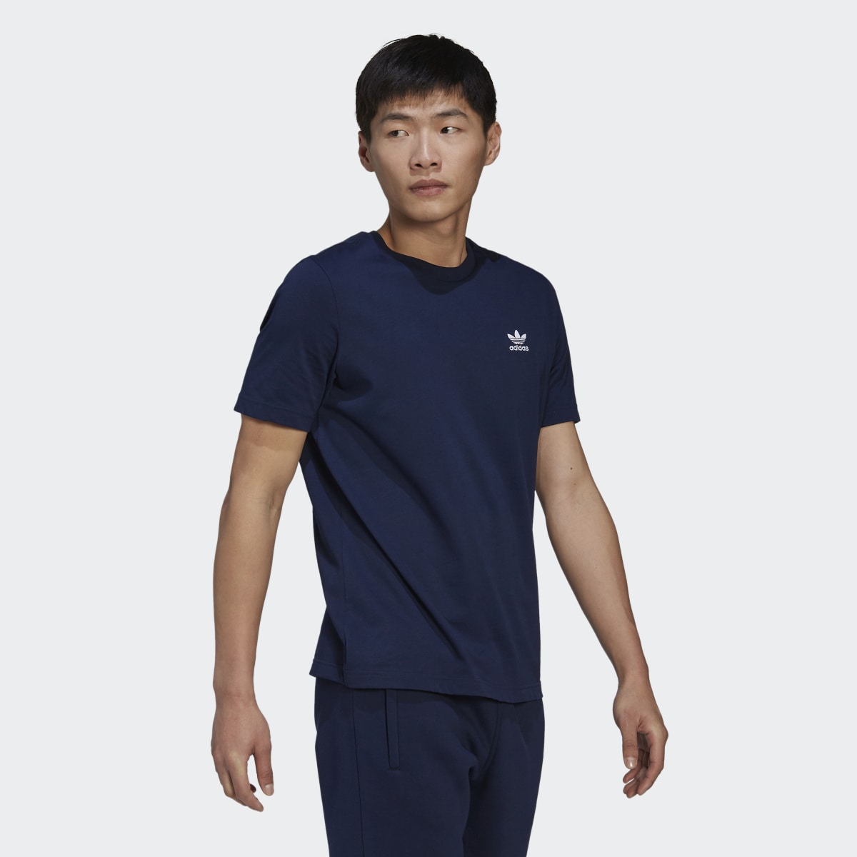 Adidas Adicolor Essentials Trefoil T-Shirt. 4