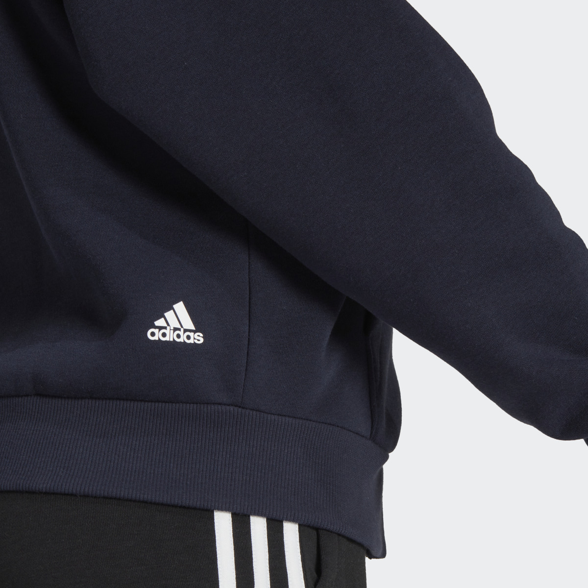 Adidas Casaco Largo com Capuz Essentials. 6