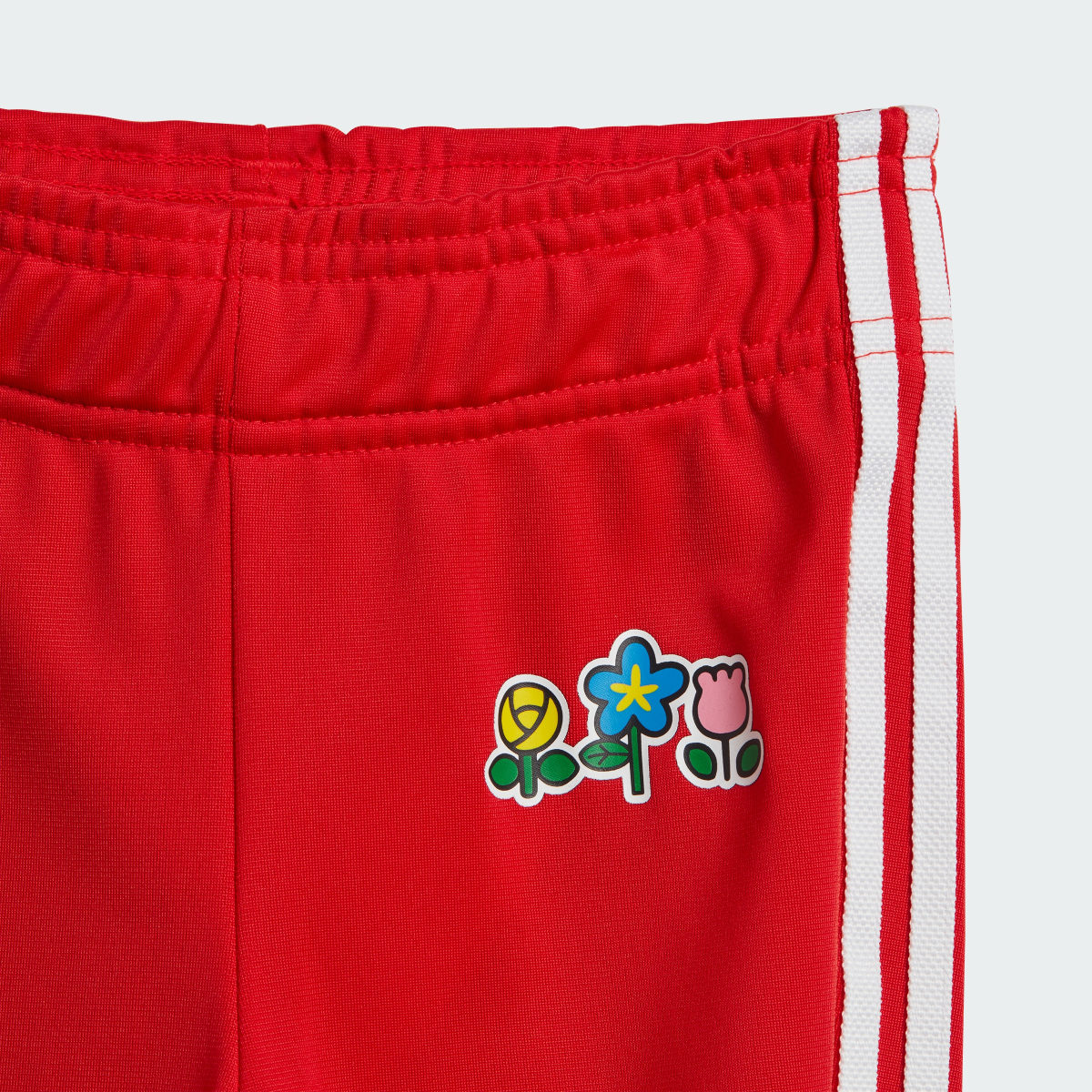 Adidas Originals x Hello Kitty SST Set. 9