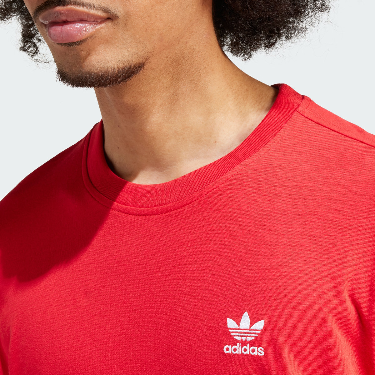 Adidas Trefoil Essentials Tee. 6