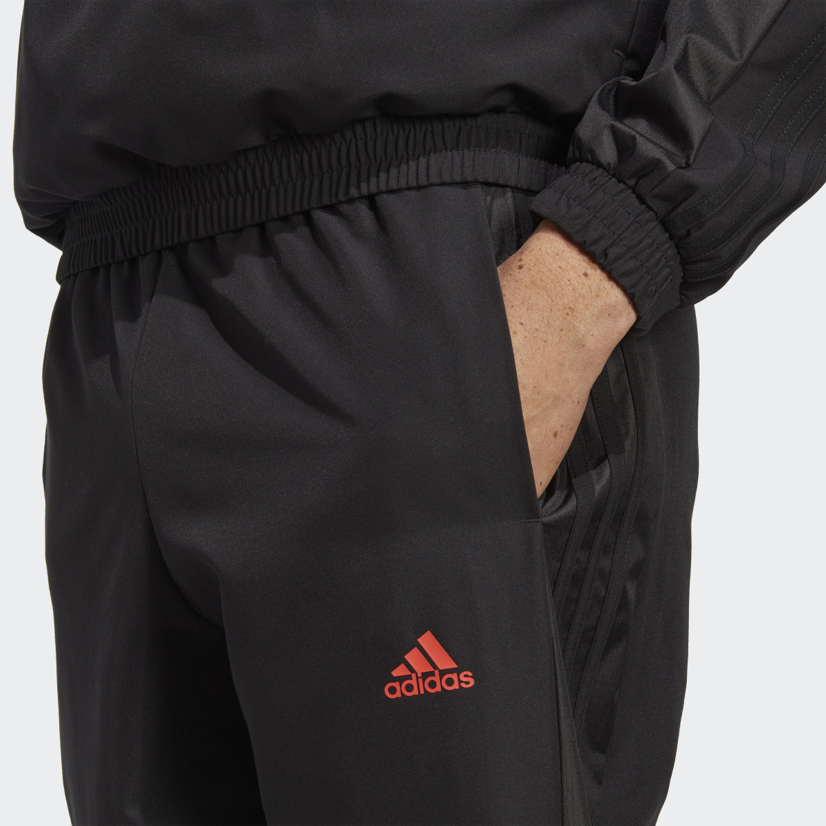 Adidas Survêtement tissé zip 1/4. 9