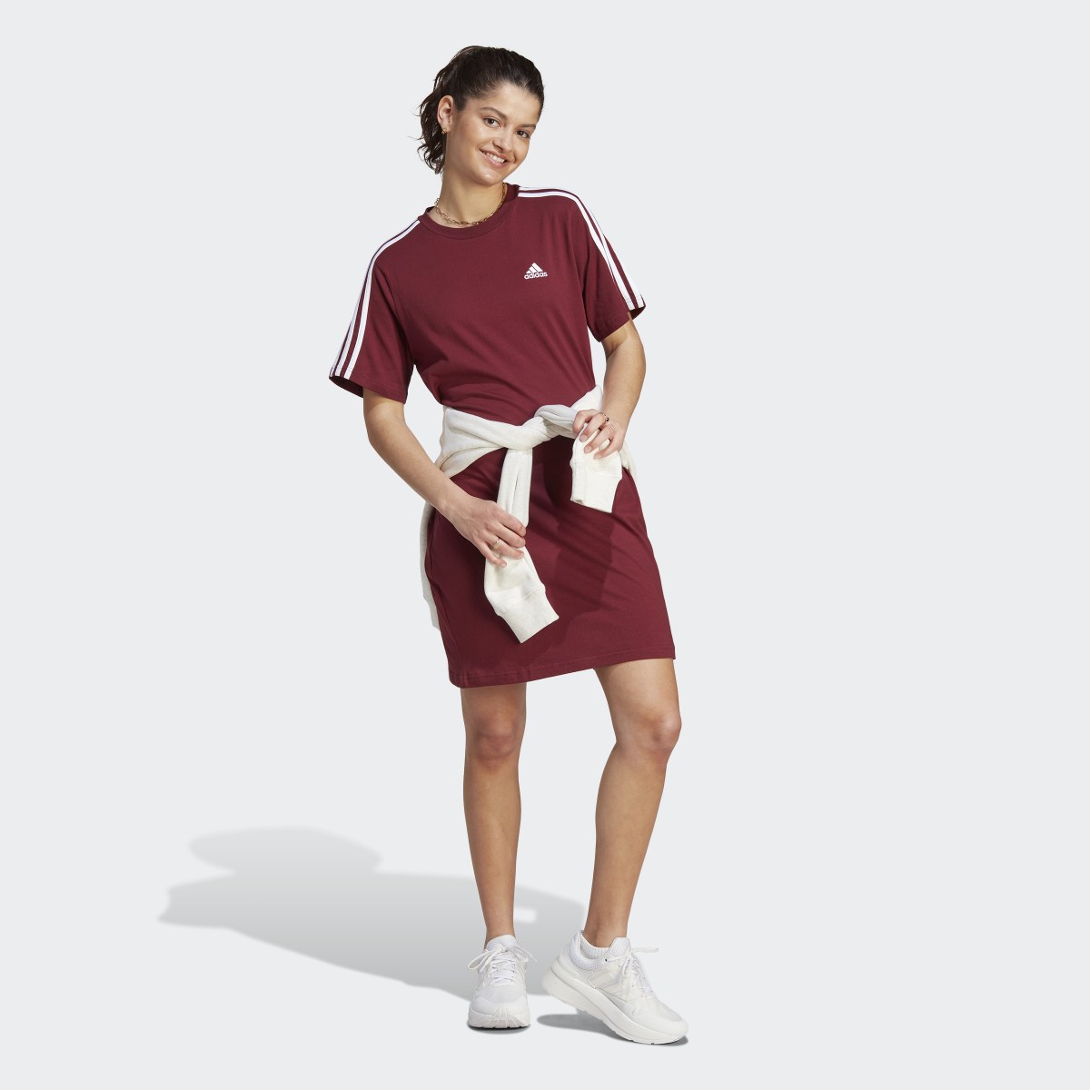 Adidas Vestido Boyfriend em Jersey Simples 3-Stripes Essentials. 4