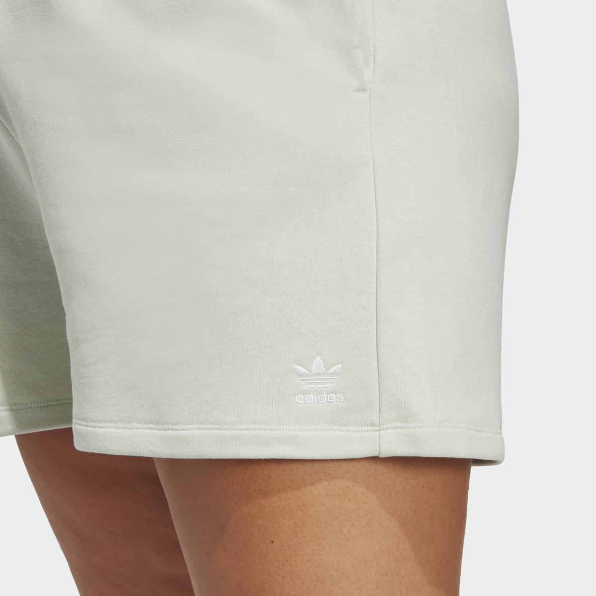 Adidas Essentials+ Made with Hemp Shorts – Große Größen. 5