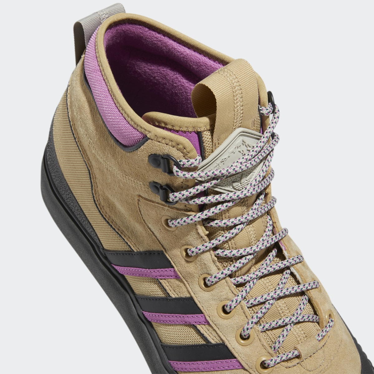 Adidas Akando ATR Schuh. 9