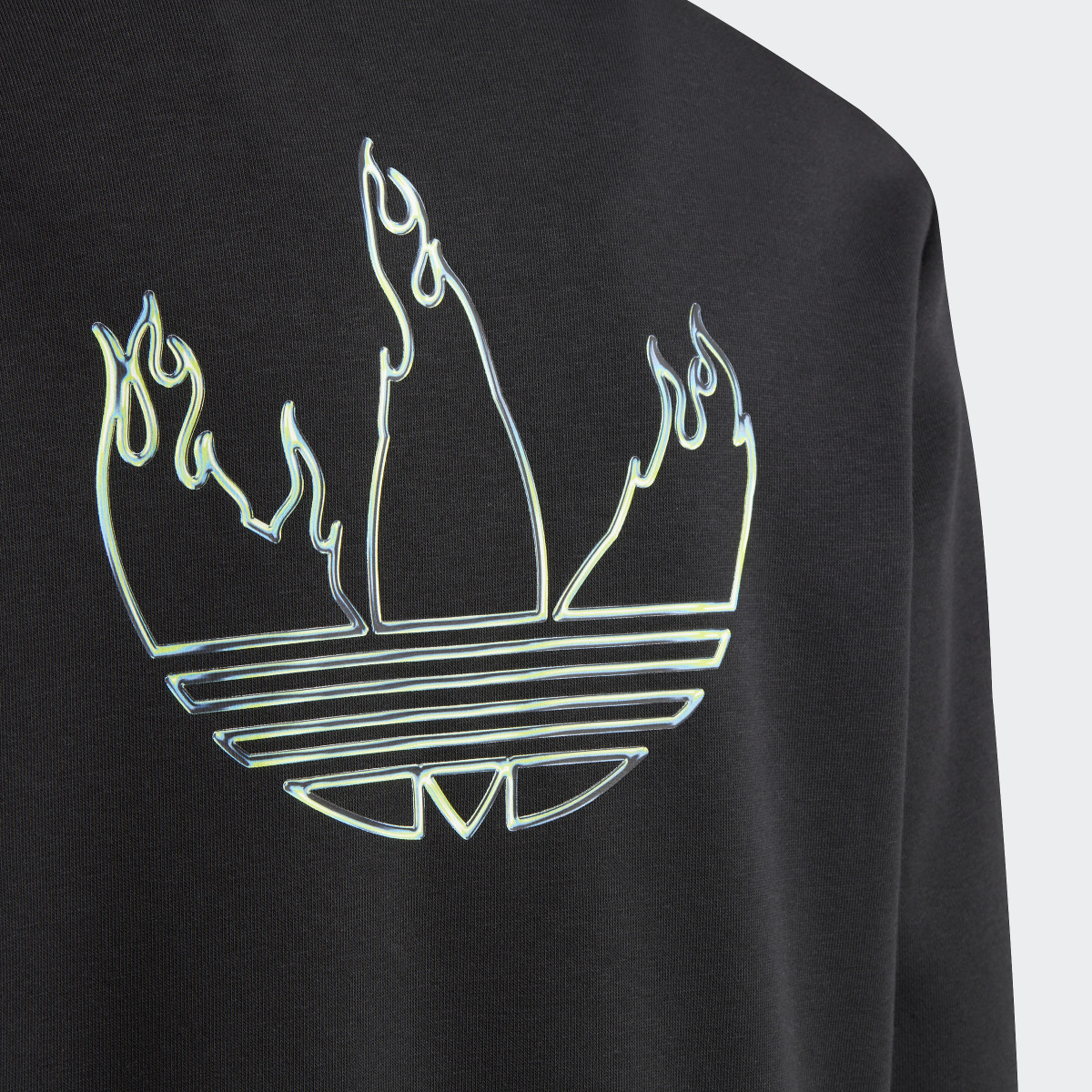 Adidas Graphics Hoodie. 4