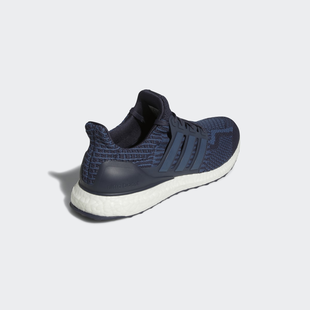 Adidas Sapatilhas de Running, Sportswear e Lifestyle Ultraboost 5 DNA. 9