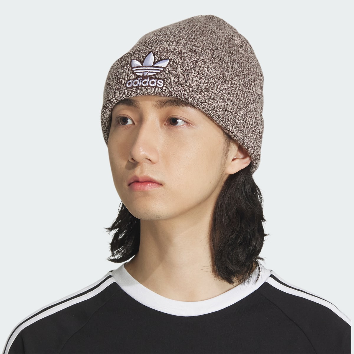 Adidas Trefoil Beanie. 4