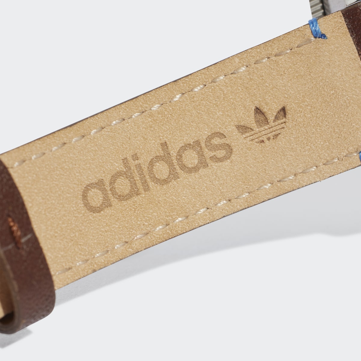 Adidas Edition Three Uhr. 6