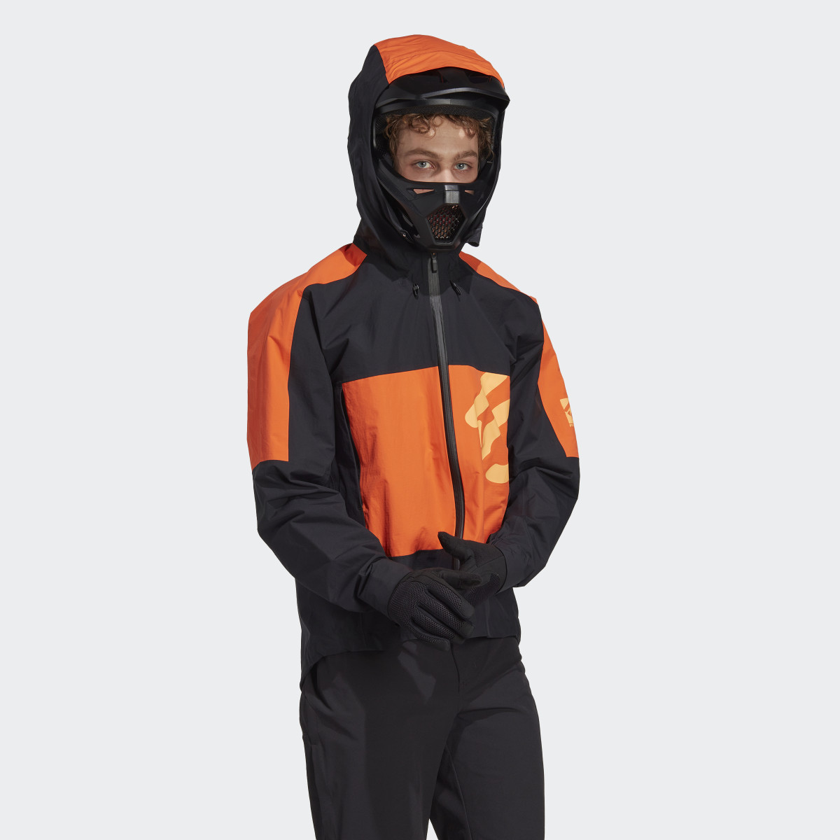 Adidas Five Ten All-Mountain Regenjacke. 4