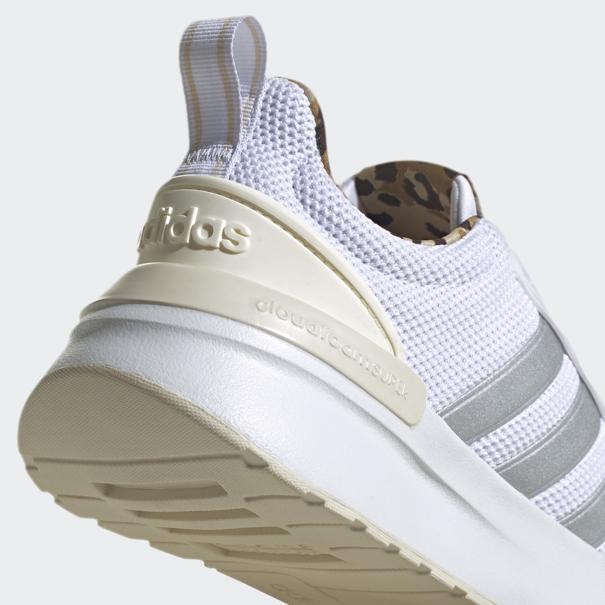 Adidas Tenis Racer TR21. 9