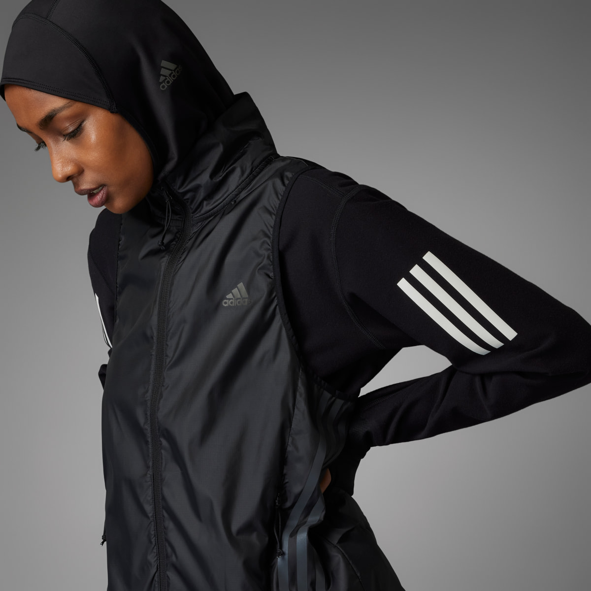 Adidas Run Icons 3-Streifen Sport Hidschab. 7