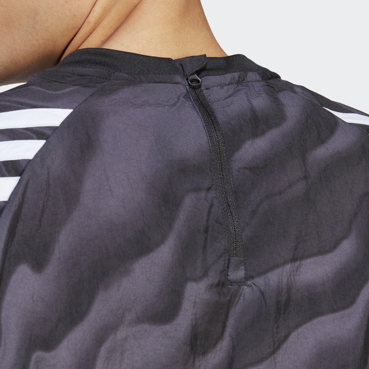 Adidas Sudadera cuello redondo Future Icons Graphic. 6