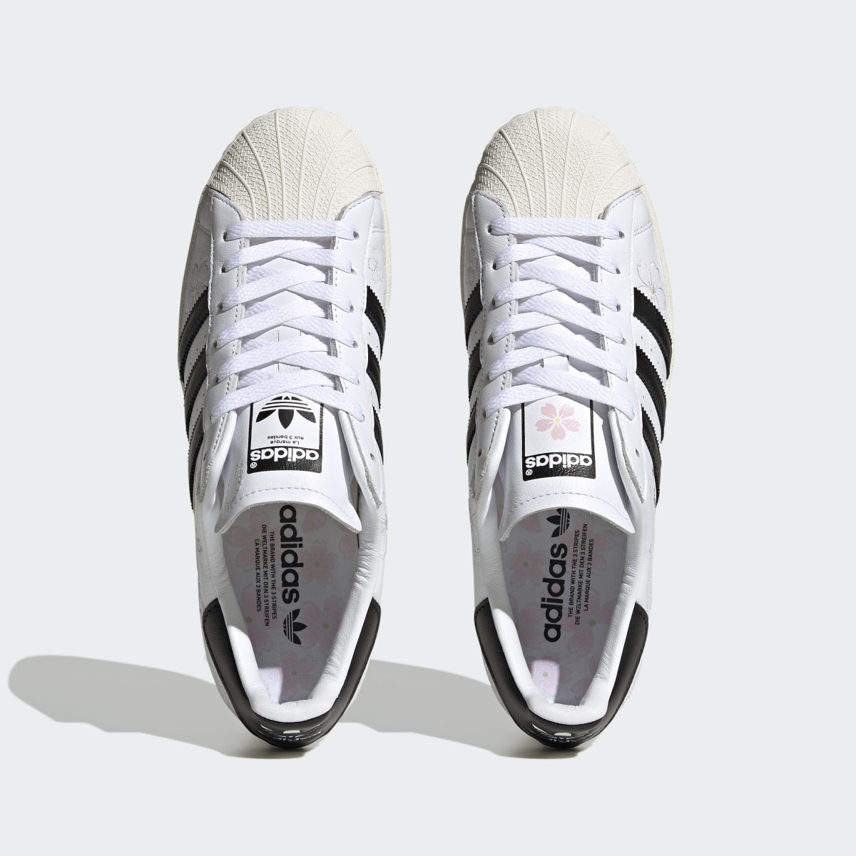 Adidas Chaussure Superstar Hanami. 8