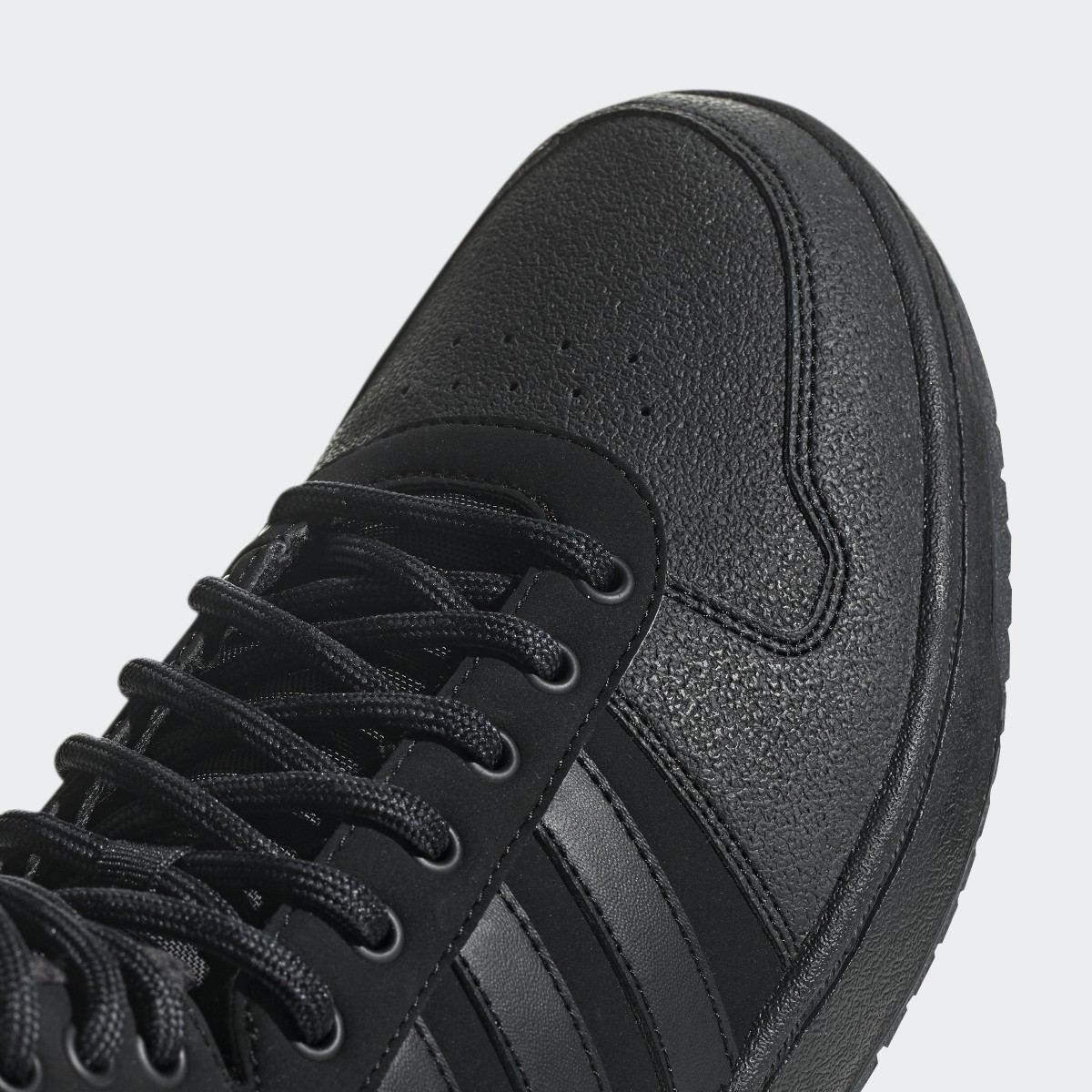 Adidas Chaussure Hoops 2.0 Mid. 11