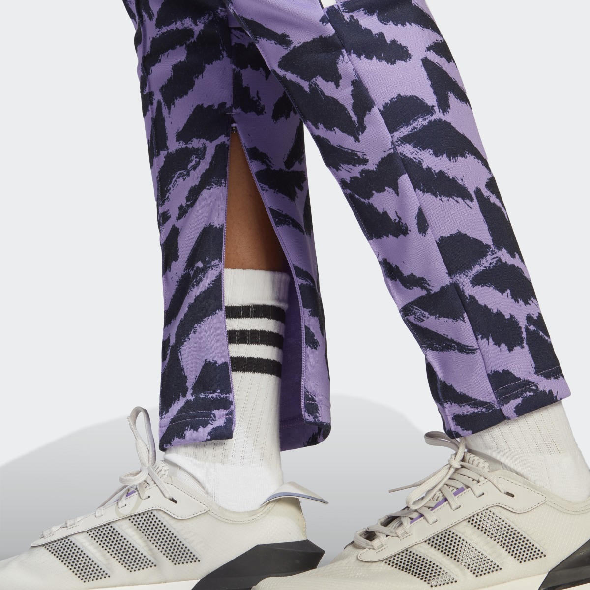 Adidas Tiro Suit Up Lifestyle Eşofman Altı. 6