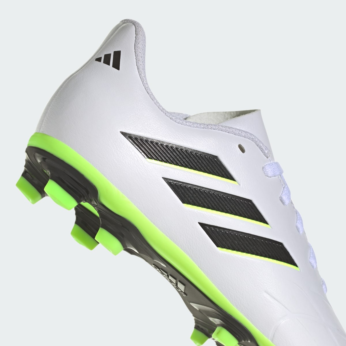 Adidas Calzado de Fútbol Copa Pure II.4 Multiterreno. 10