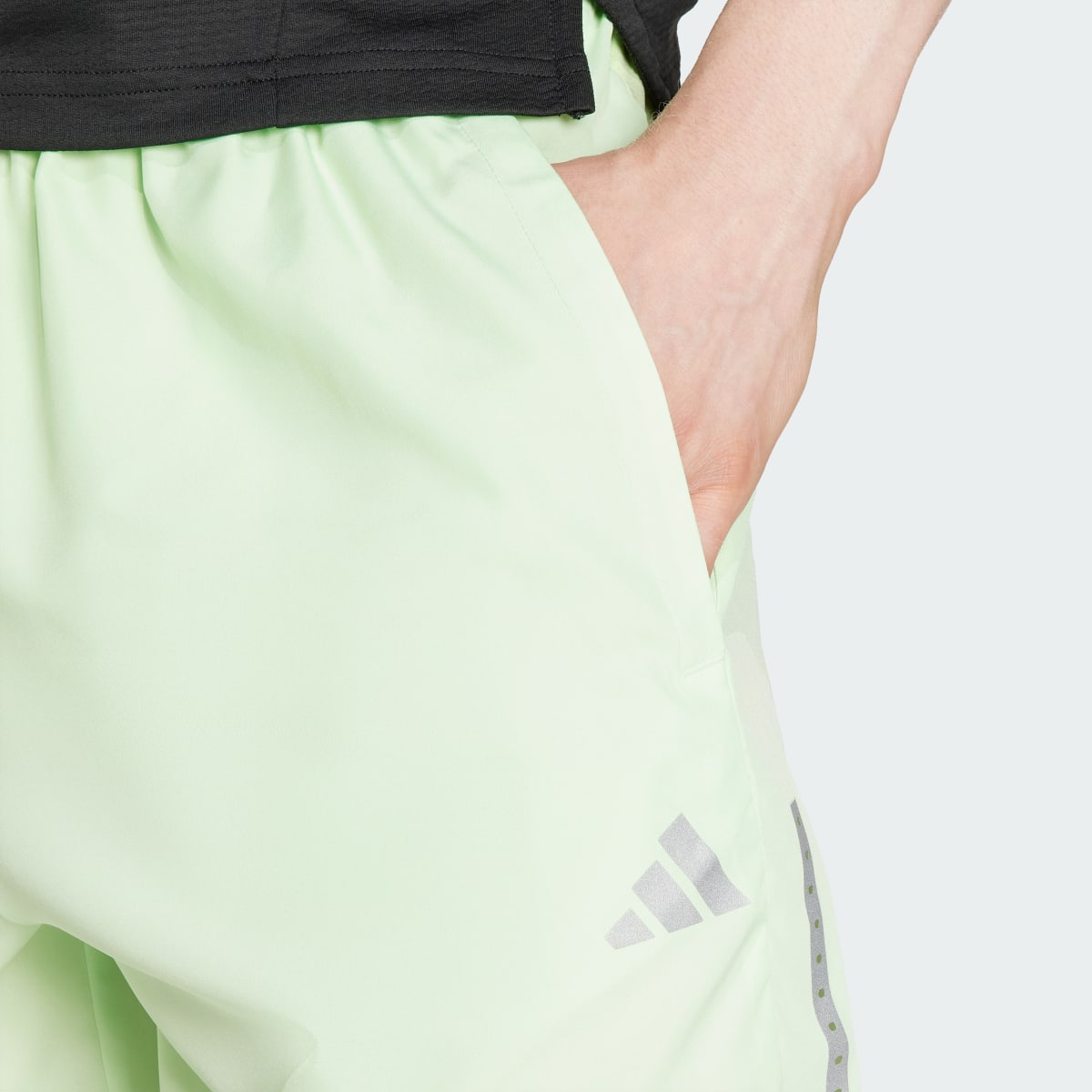 Adidas Pantalón corto Gym+ Training Woven. 6