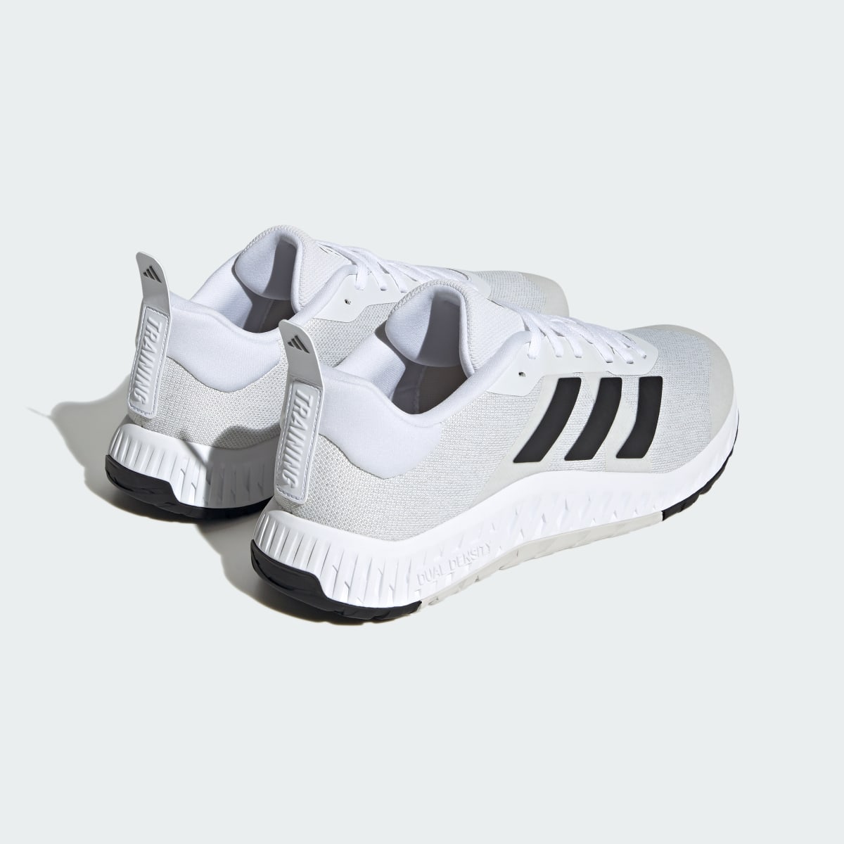 Adidas Chaussure Everyset. 6