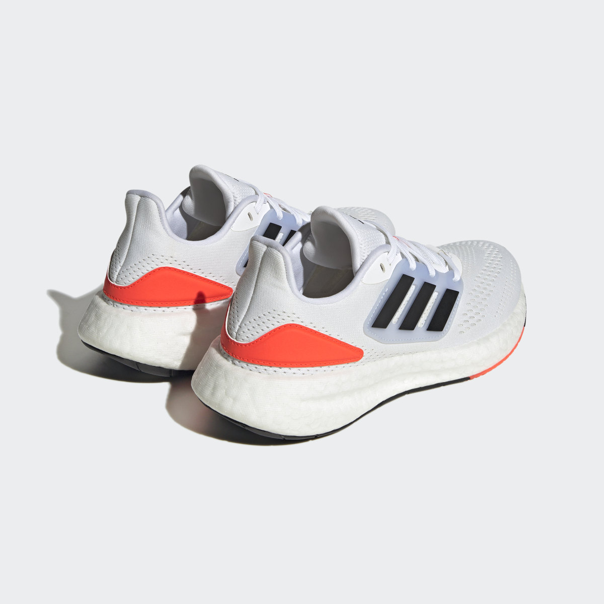 Adidas Pureboost 22 Laufschuh. 6