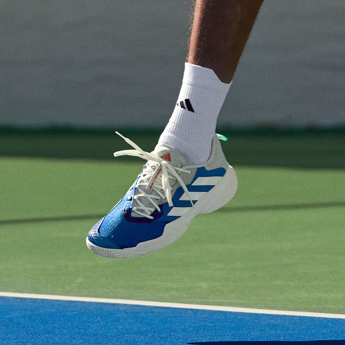 Adidas Barricade Tenis Ayakkabısı. 5