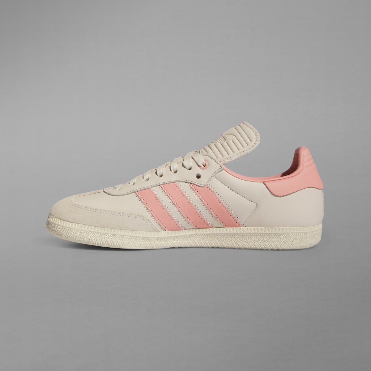 Adidas Buty Humanrace Samba. 9