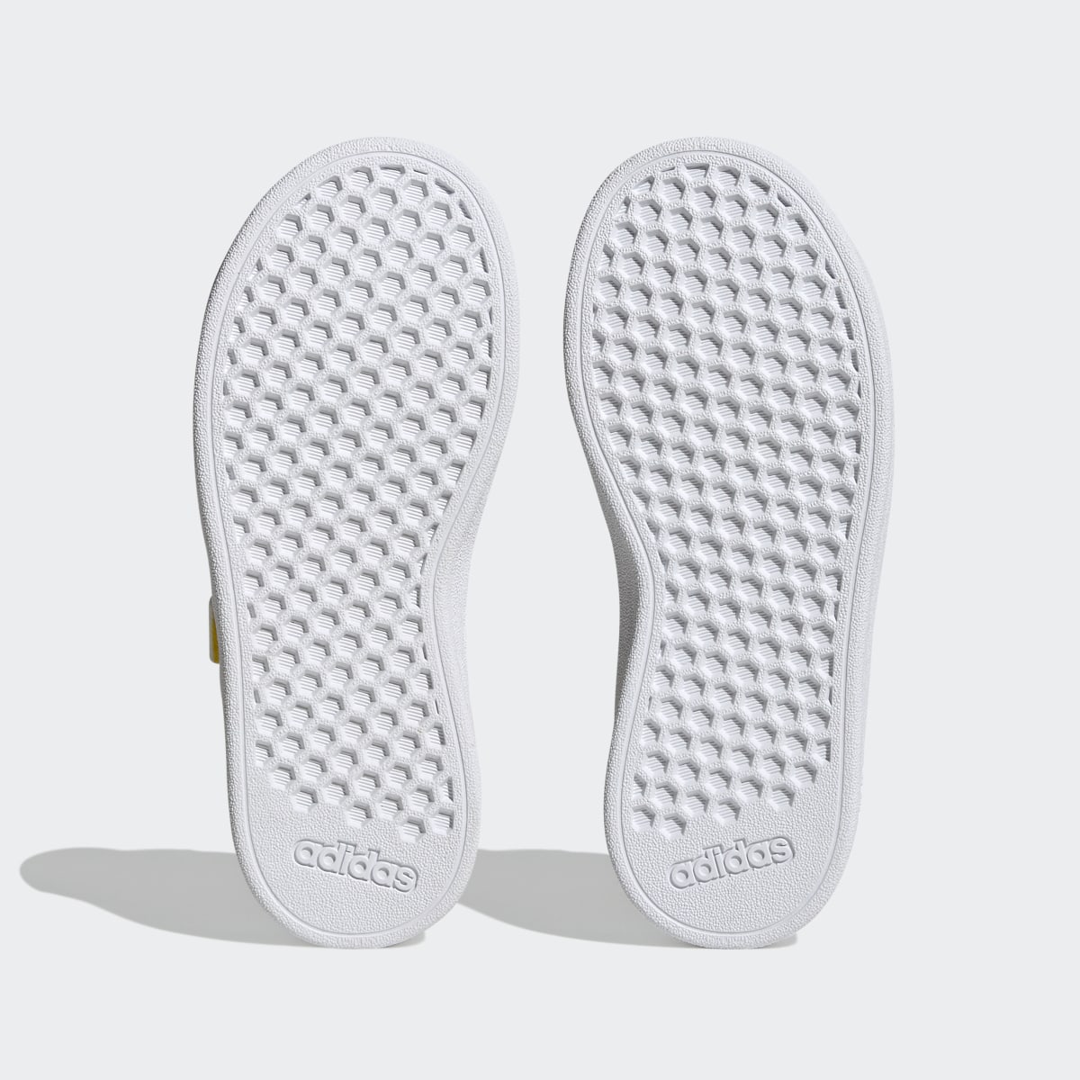 Adidas Zapatilla adidas x Disney Grand Court Mickey Hook-and-Loop. 4
