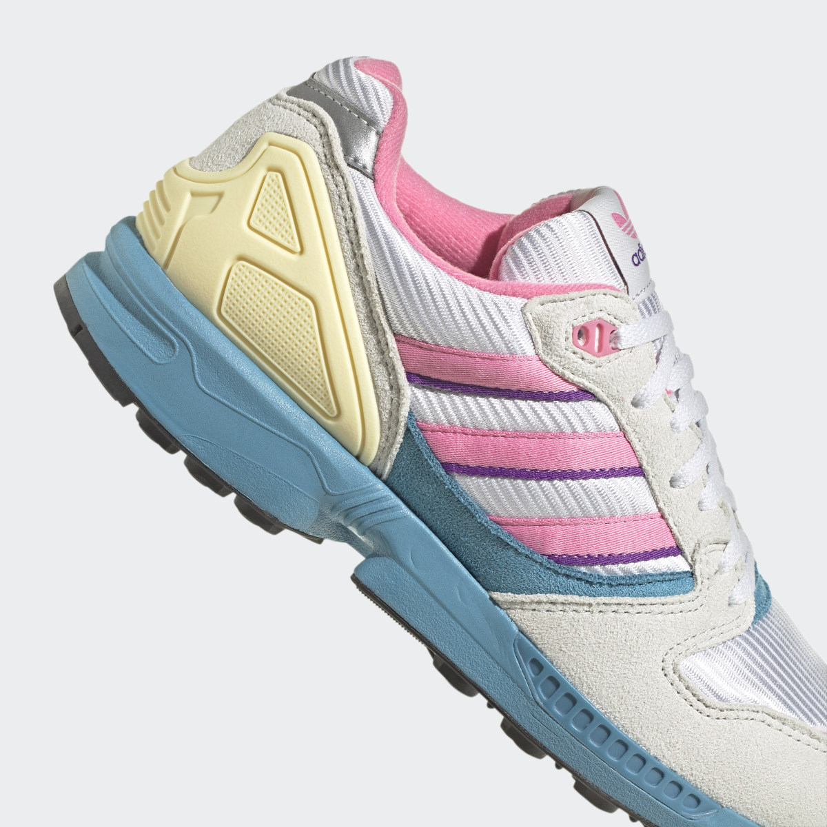 Adidas Zapatilla ZX 5020. 10