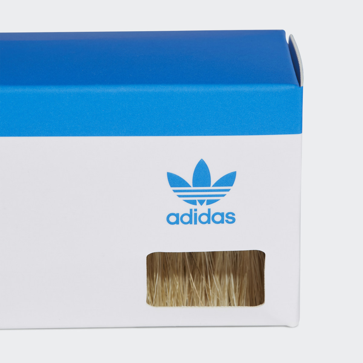 Adidas Brosse Premium. 7