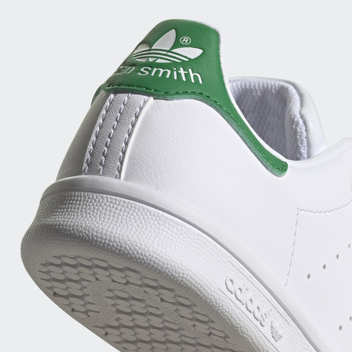 Adidas Chaussure Stan Smith. 9